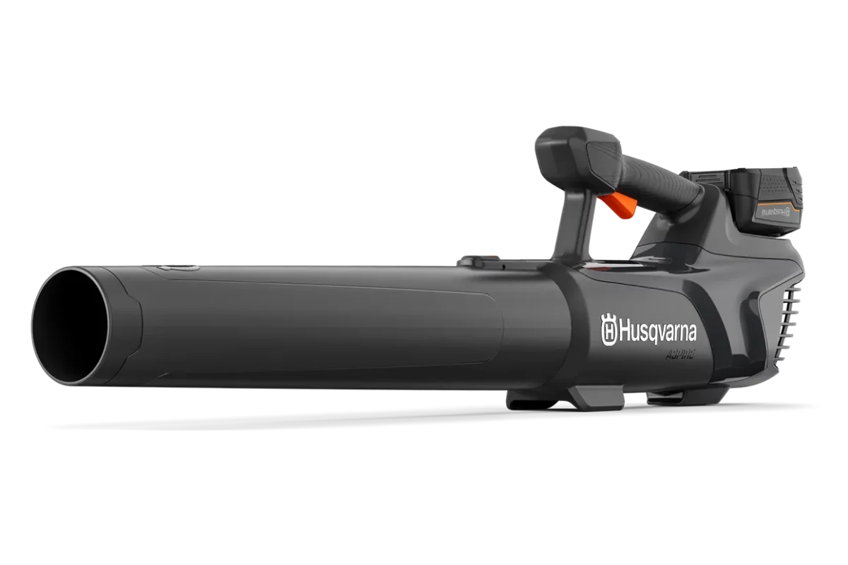 Akumulátorový foukač Husqvarna Aspire™ B8X-P4A s akumulátorem a nabíječkou