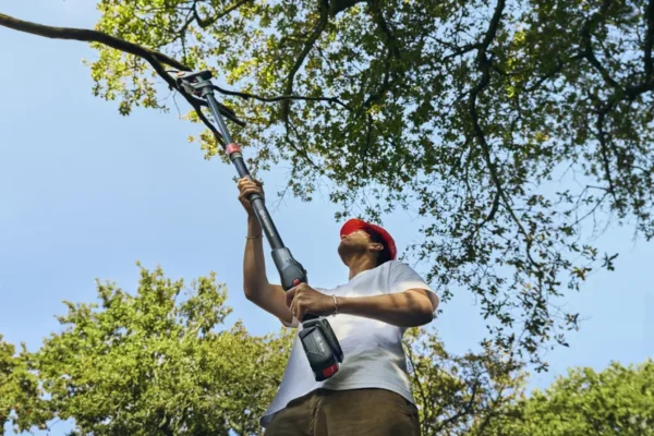 Vyvětvovací pila na tyči Husqvarna Aspire ™ PE5-P4A bez akumulátoru a nabíječky - Obrázek 7