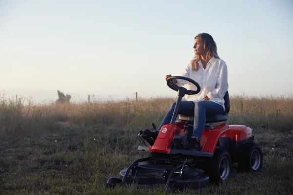 Akumulátorový Rider HUSQVARNA R 112iC - Obrázek 3