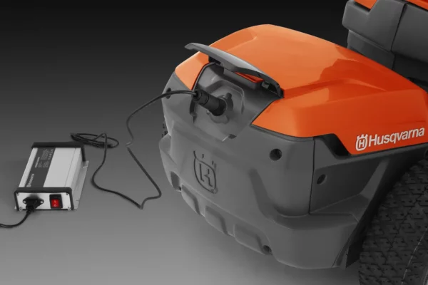 Akumulátorový Rider HUSQVARNA R 112iC - Obrázek 7
