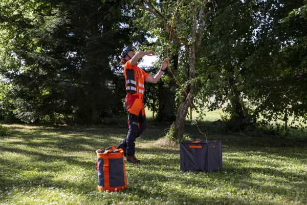 Akumulátorová řetězová pila HUSQVARNA T535i XP  bez akumulátoru a nabíječky - Obrázek 4